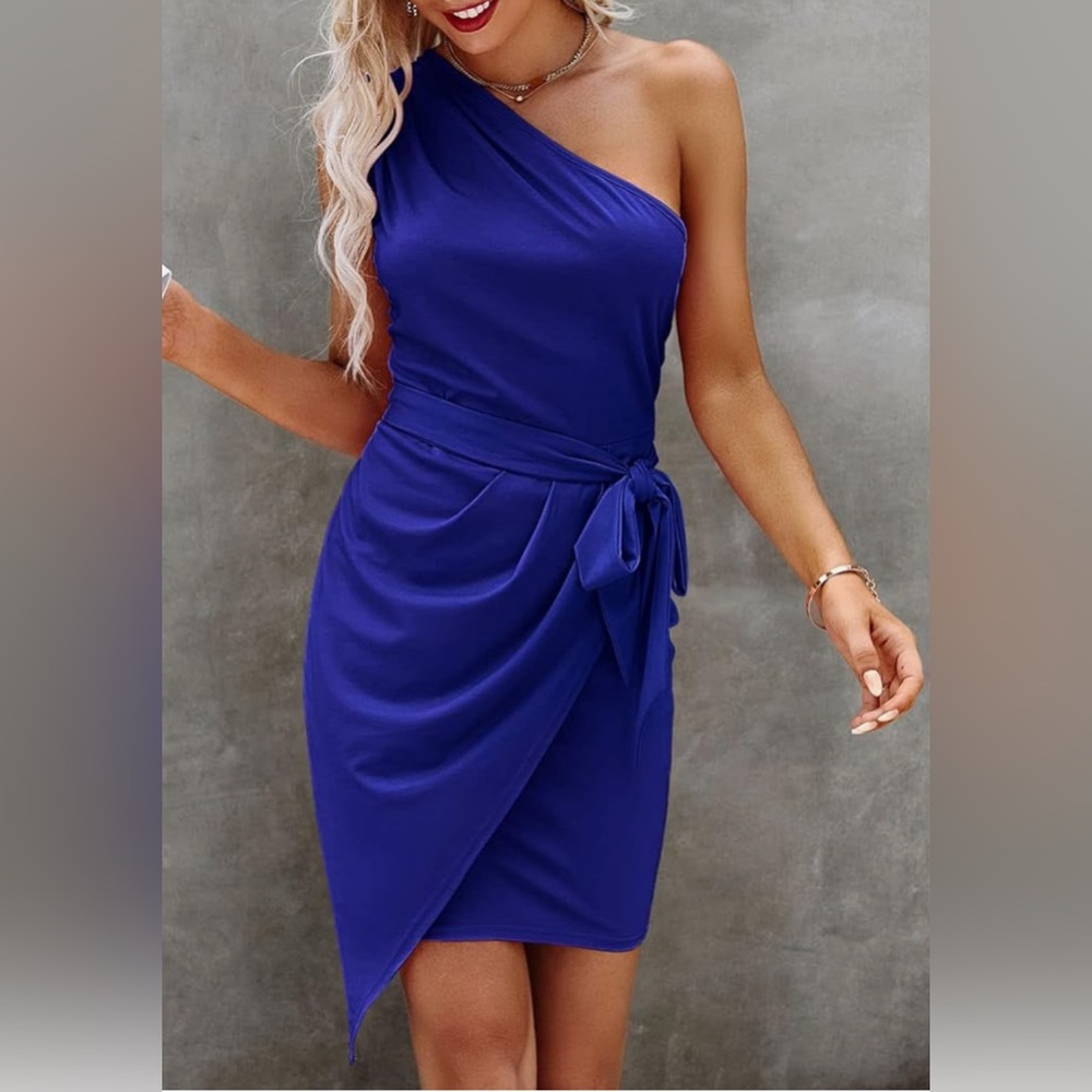 PRETTYGARDEN Fashion OneShoulder Ruched Bodycon Fitted Cocktail Party Mini Dress